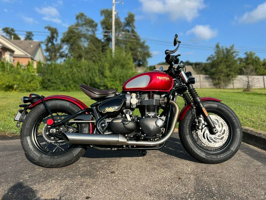 2022 Triumph Bonneville Bobber Gold Line Carnival Red/Sapphire