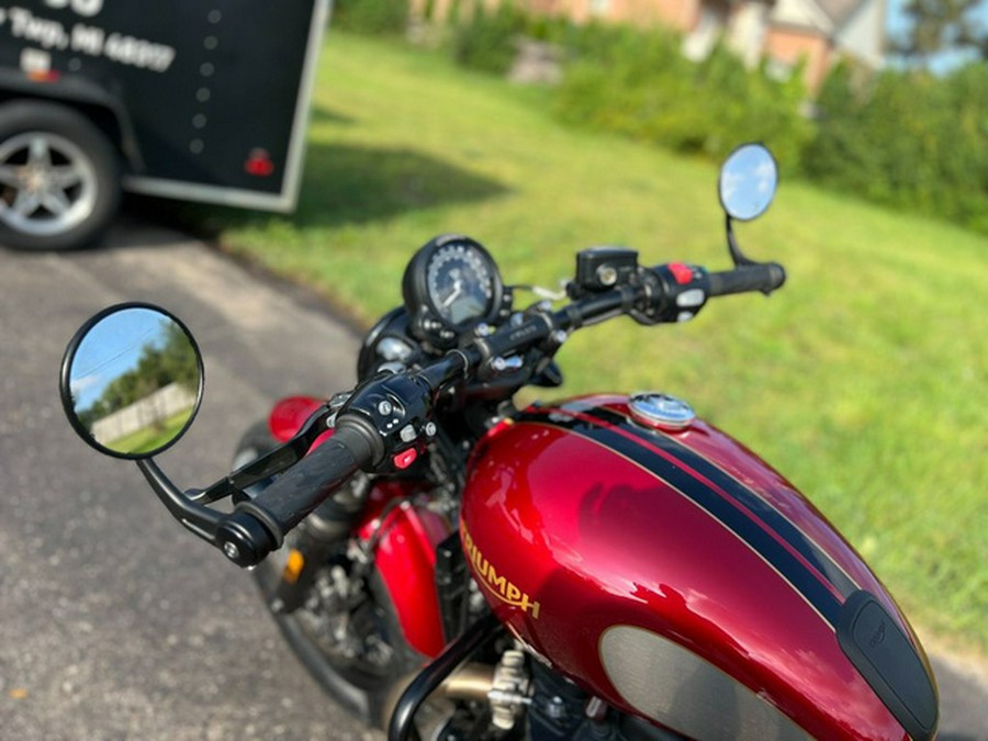 2022 Triumph Bonneville Bobber Gold Line Carnival Red/Sapphire