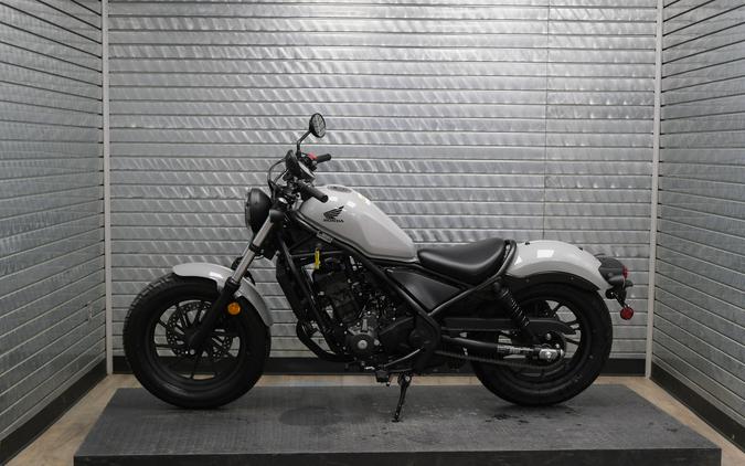 2026 HONDA REBEL 300 E-CLUTCH