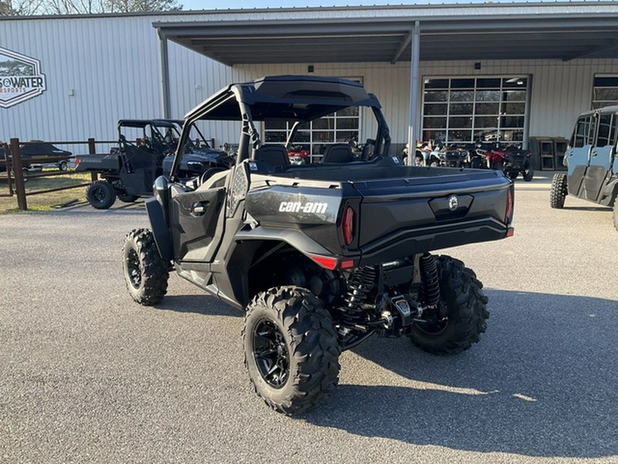 2026 Can-Am Commander XT 700
