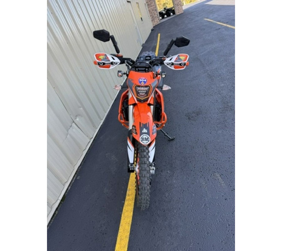 2022 KTM 690 Enduro R