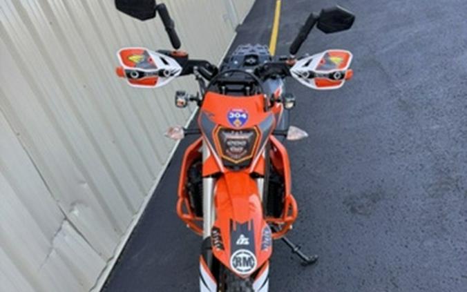 2022 KTM 690 Enduro R