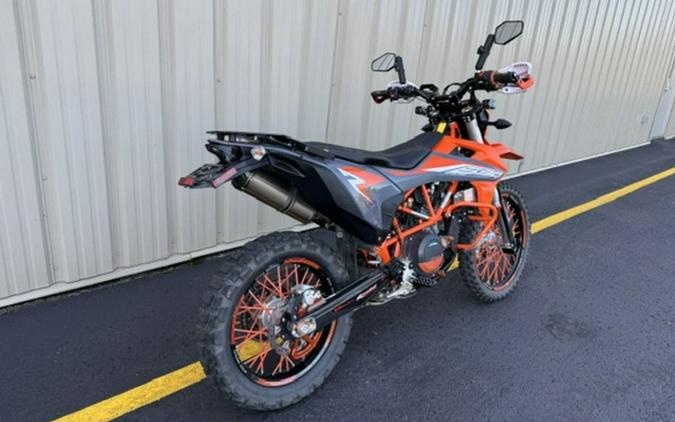 2022 KTM 690 Enduro R