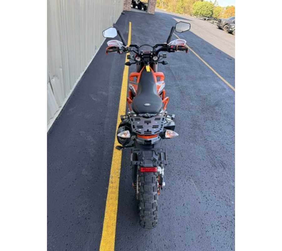 2022 KTM 690 Enduro R