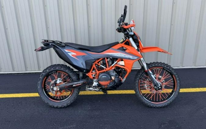 2022 KTM 690 Enduro R