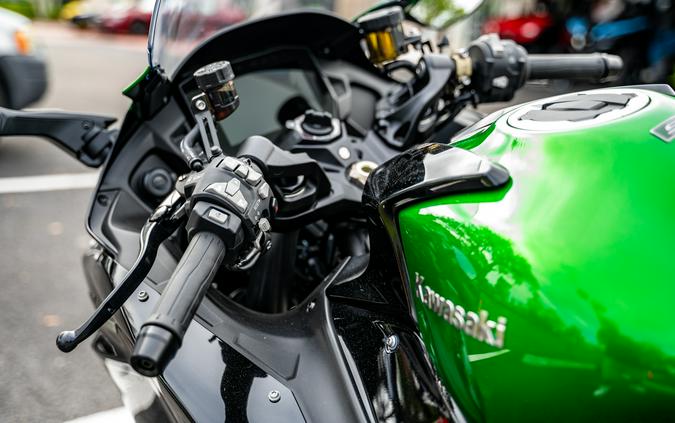 2022 Kawasaki Ninja® H2® SX SE