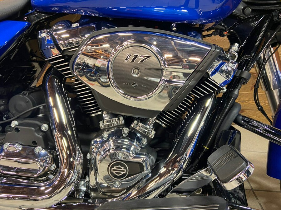 2024 Harley-Davidson Street Glide® Blue Burst FLHX