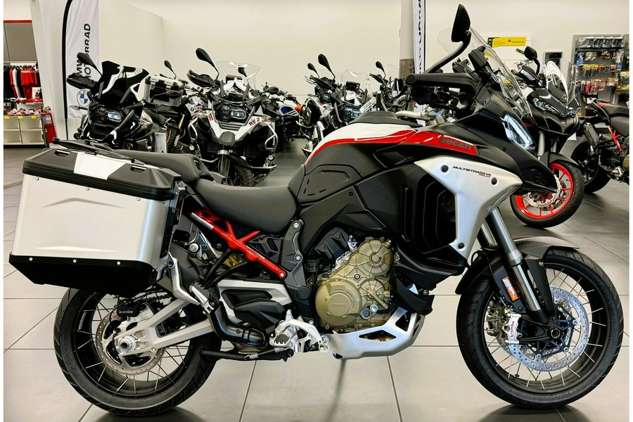 2024 Ducati Multistrada V4 Rally Travel Adventure - Black