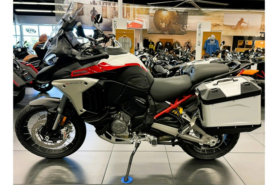 2024 Ducati Multistrada V4 Rally Travel Adventure - Black