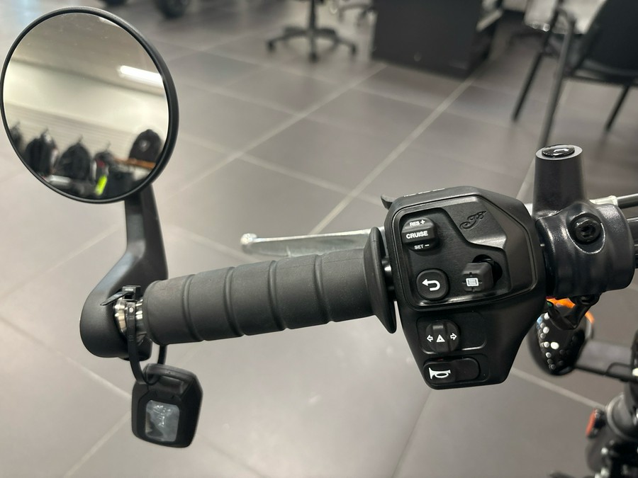 2025 Indian Motorcycle Scout® Bobber Limited +Tech