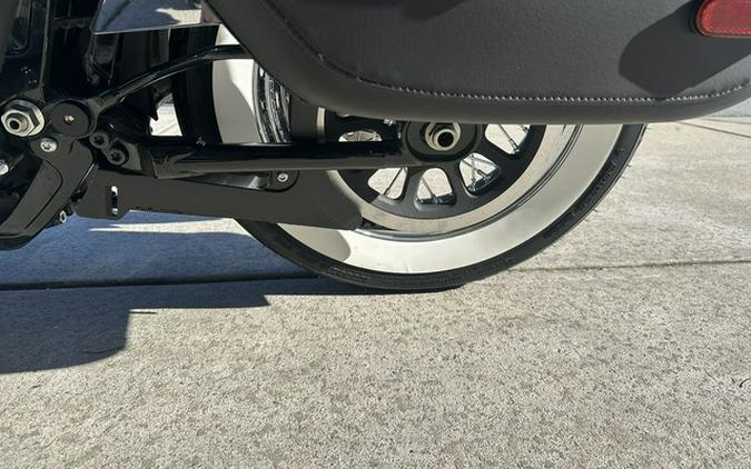 2024 Harley-Davidson Softail FLHCS - Heritage Classic