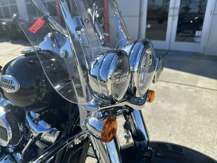 2024 Harley-Davidson Softail FLHCS - Heritage Classic