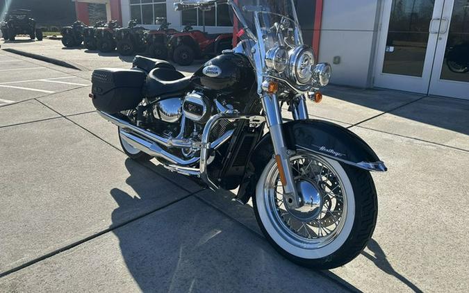 2024 Harley-Davidson Softail FLHCS - Heritage Classic