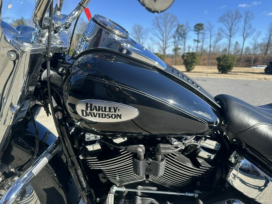 2024 Harley-Davidson Softail FLHCS - Heritage Classic