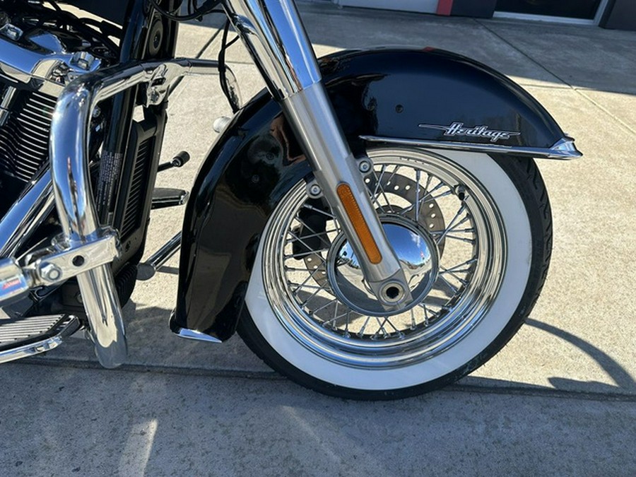 2024 Harley-Davidson Softail FLHCS - Heritage Classic