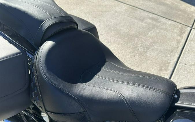 2024 Harley-Davidson Softail FLHCS - Heritage Classic