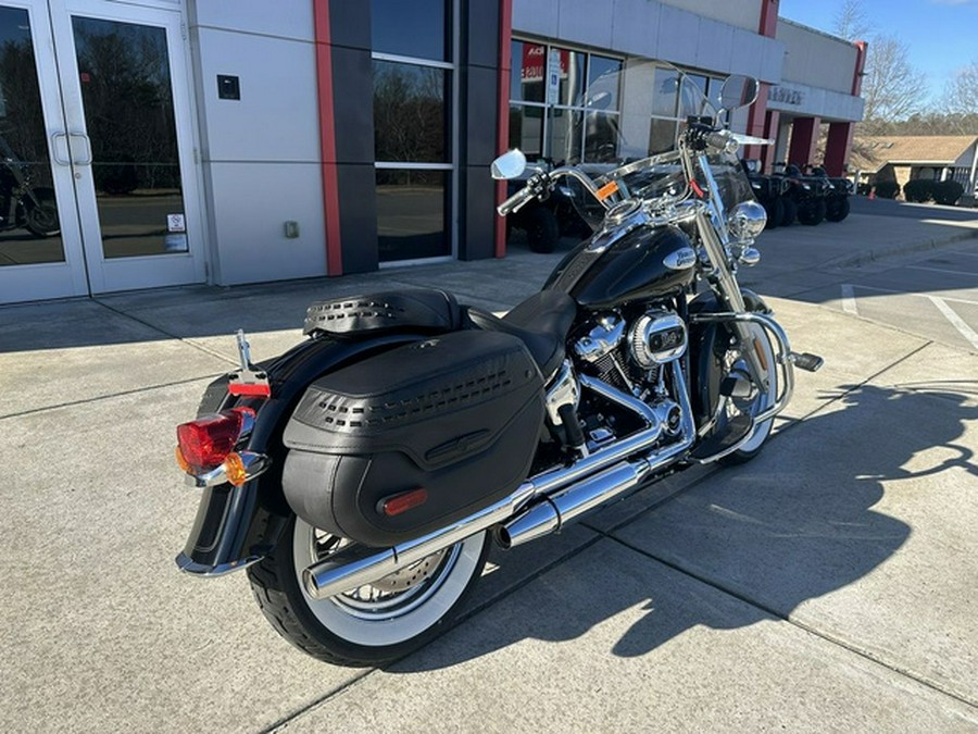 2024 Harley-Davidson Softail FLHCS - Heritage Classic