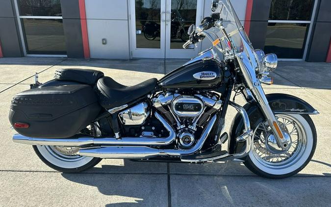 2024 Harley-Davidson Softail FLHCS - Heritage Classic