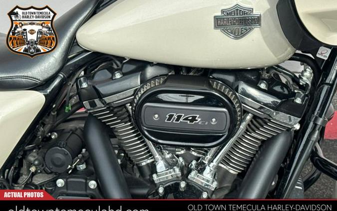 2022 Harley-Davidson Road Glide Special