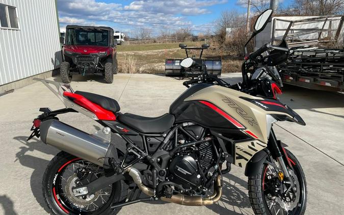 2025 TRK 702X - SAND - Benelli
