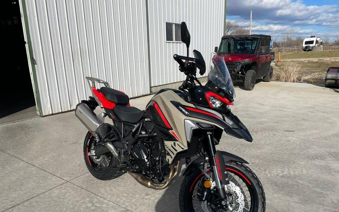 2025 TRK 702X - SAND - Benelli