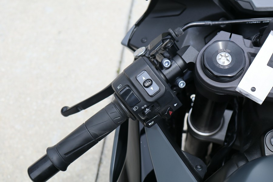 2025 Kawasaki Ninja® ZX™-6R ABS