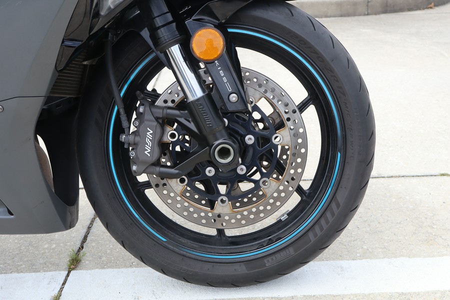 2025 Kawasaki Ninja® ZX™-6R ABS