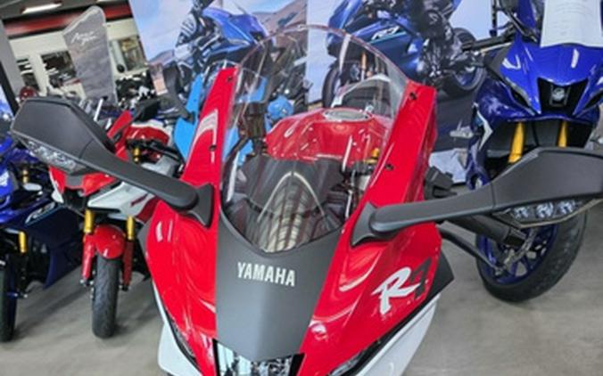 2026 Yamaha YZF R7 70Th Anniversary Edition