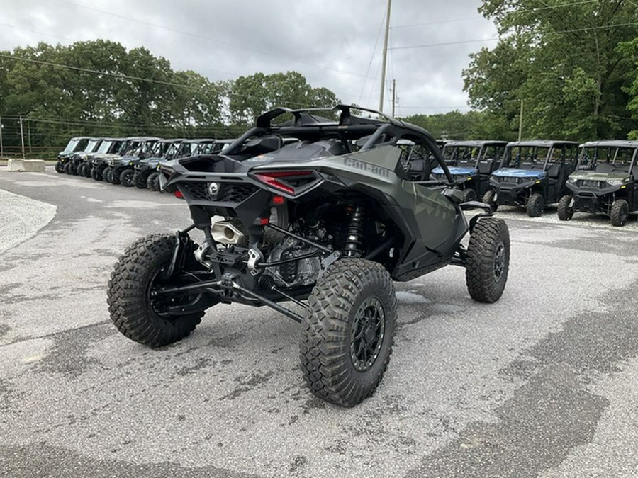 2026 Can-Am Maverick R X Rc