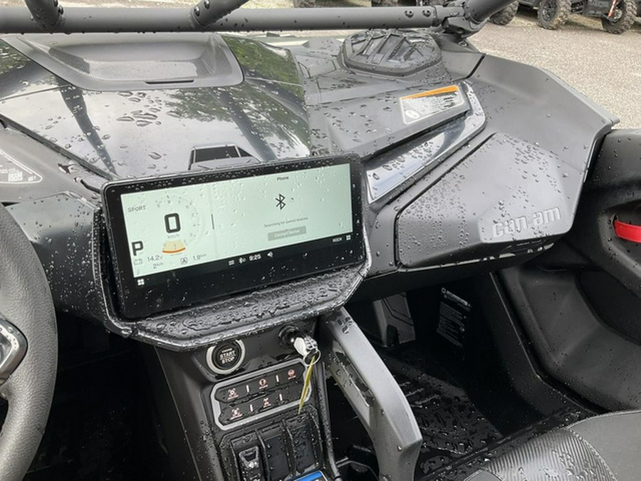 2026 Can-Am Maverick R X Rc