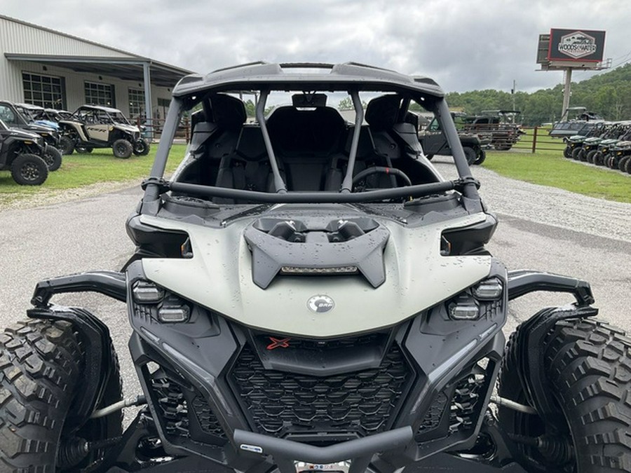 2026 Can-Am Maverick R X Rc