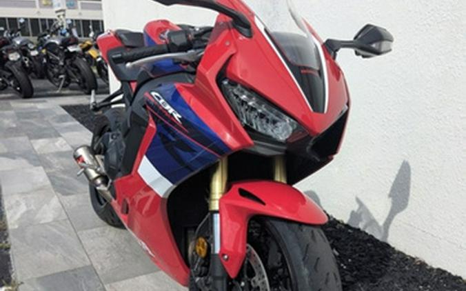2023 Honda CBR1000RR