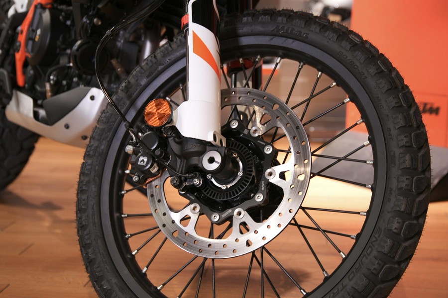 2025 KTM 390 ADVENTURE R