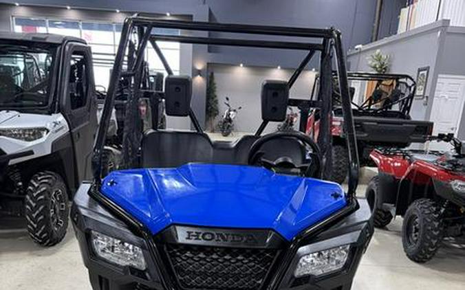 2021 Honda® Pioneer 520