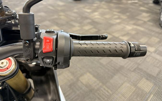 2022 Aprilia Tuono V4 1100