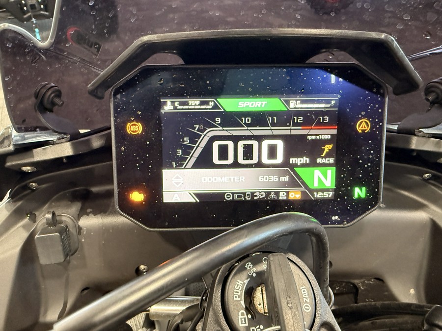 2022 Aprilia Tuono V4 1100