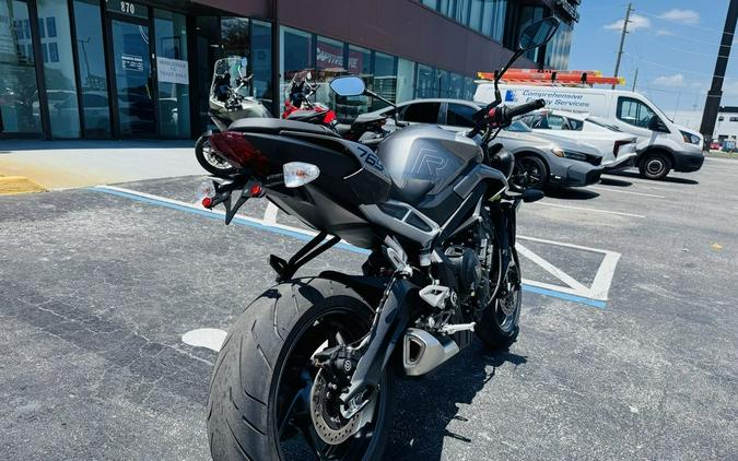2024 Triumph Street Triple 765 R Silver Ice