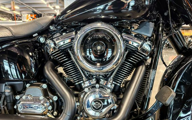 2026 Harley-Davidson Softail FLHC - Heritage Classic