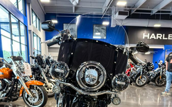 2026 Harley-Davidson Softail FLHC - Heritage Classic