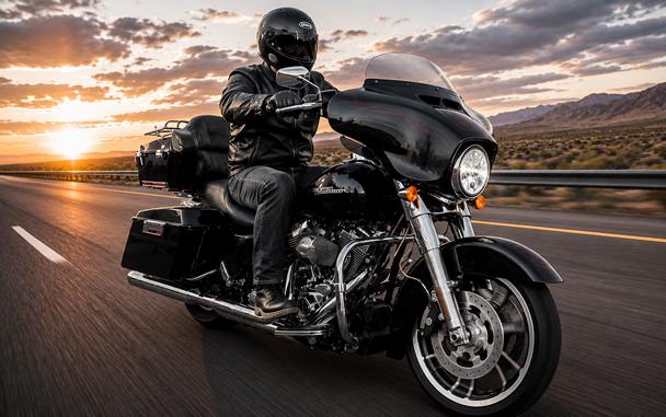 2008 HARLEY-DAVIDSON FLHX - F615161