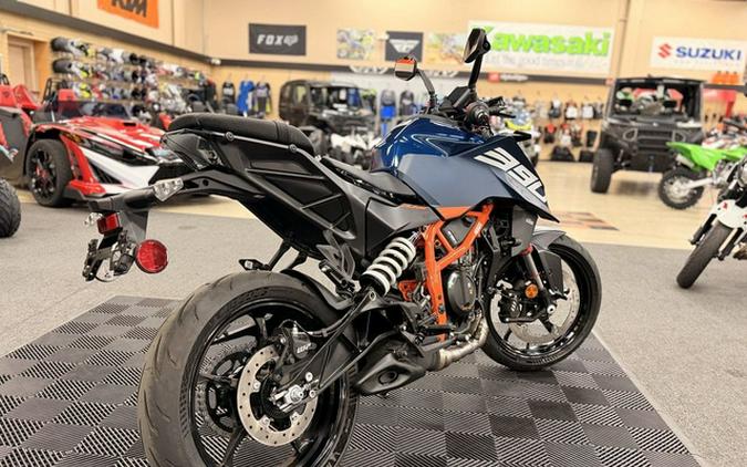 2026 KTM Duke 390