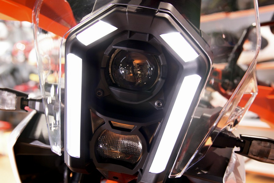 2025 KTM 390 ADVENTURE R