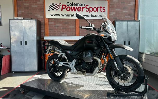 2025 Moto Guzzi V85 Strada