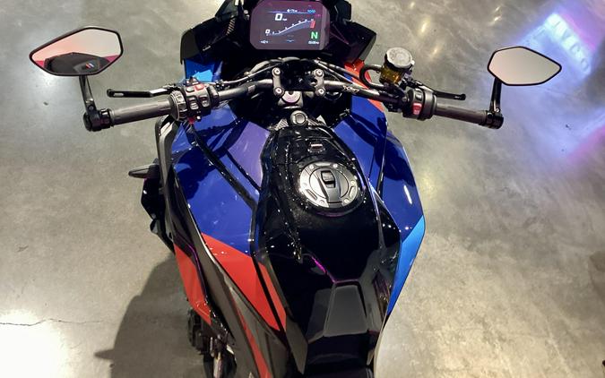 2026 BMW M 1000 XR