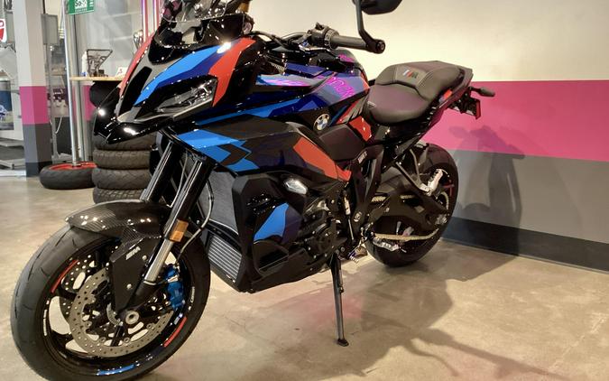 2026 BMW M 1000 XR