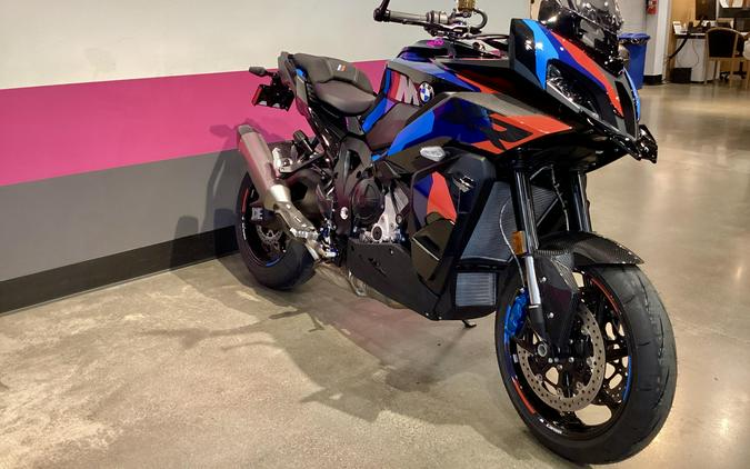 2026 BMW M 1000 XR