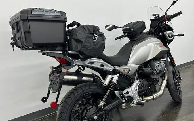 2025 Moto Guzzi V85 Strada