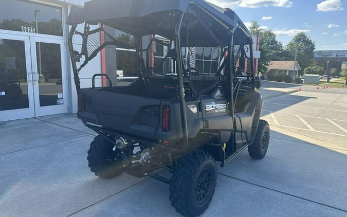 2025 Honda Pioneer 700-4 Deluxe