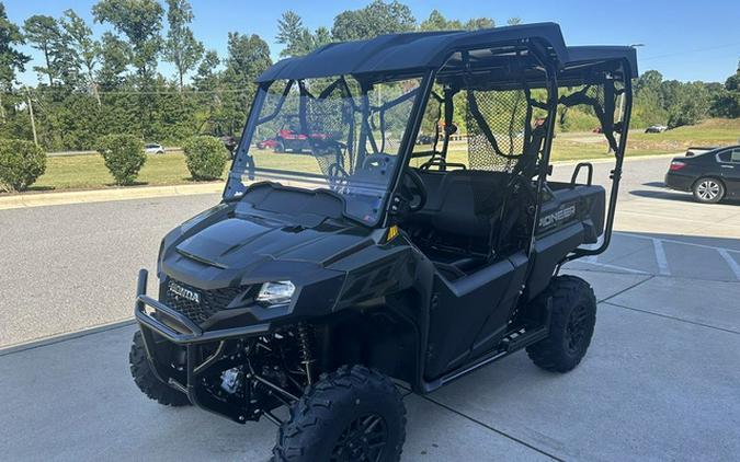 2025 Honda Pioneer 700-4 Deluxe