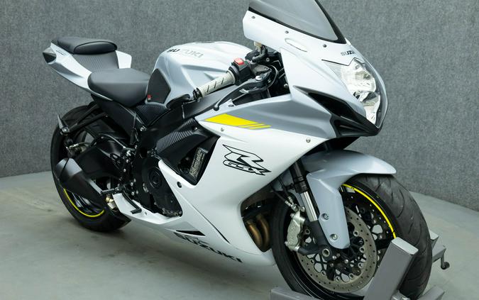 2022 SUZUKI GSXR600